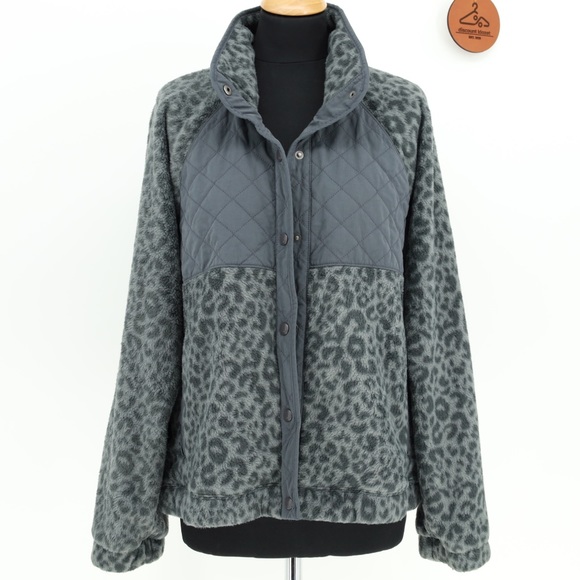 ABERCROMBIE & FITCH Quilted Snap Up Jacket - Picture 4 of 9